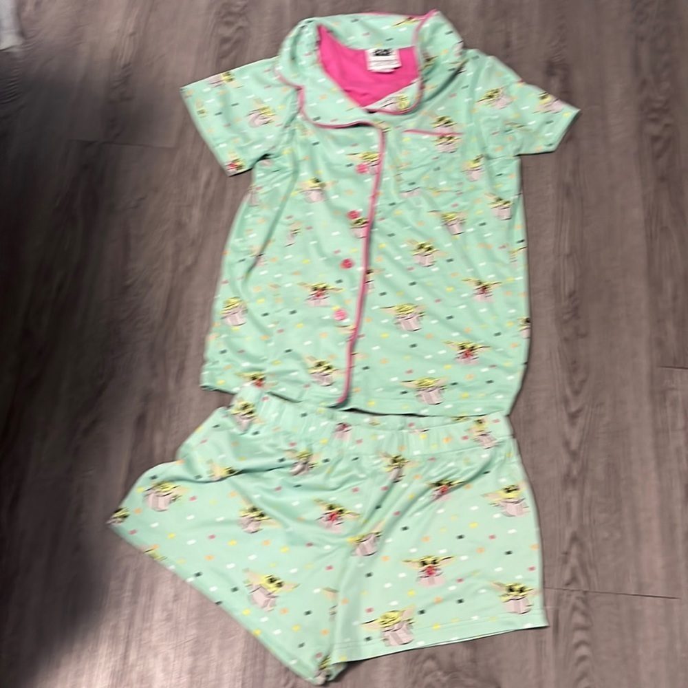 Stars Wars lightly used pjs